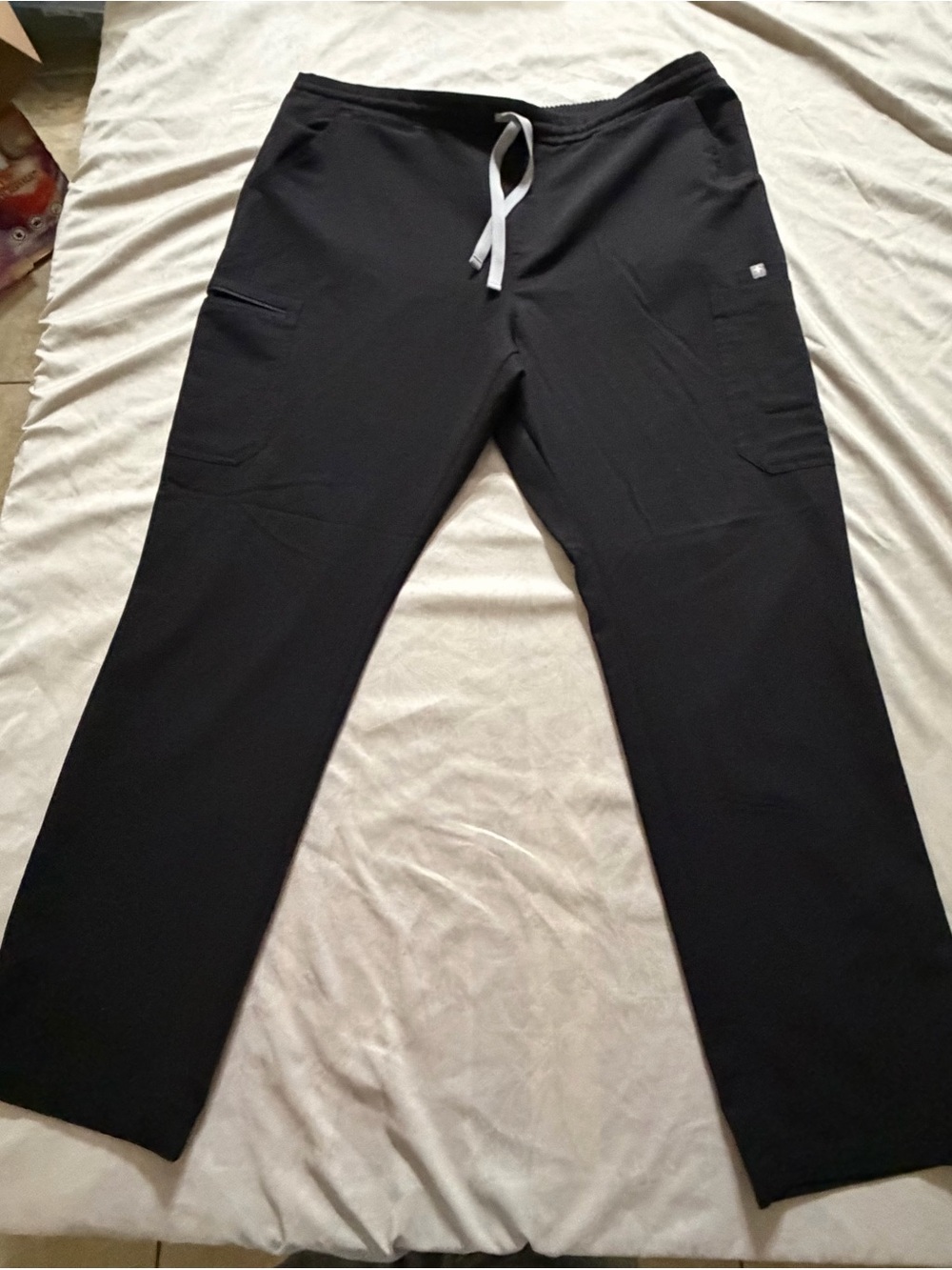 FIGS Technical Collection Women’s Scrub Pants XL Black Straight Leg Cargo Nurse